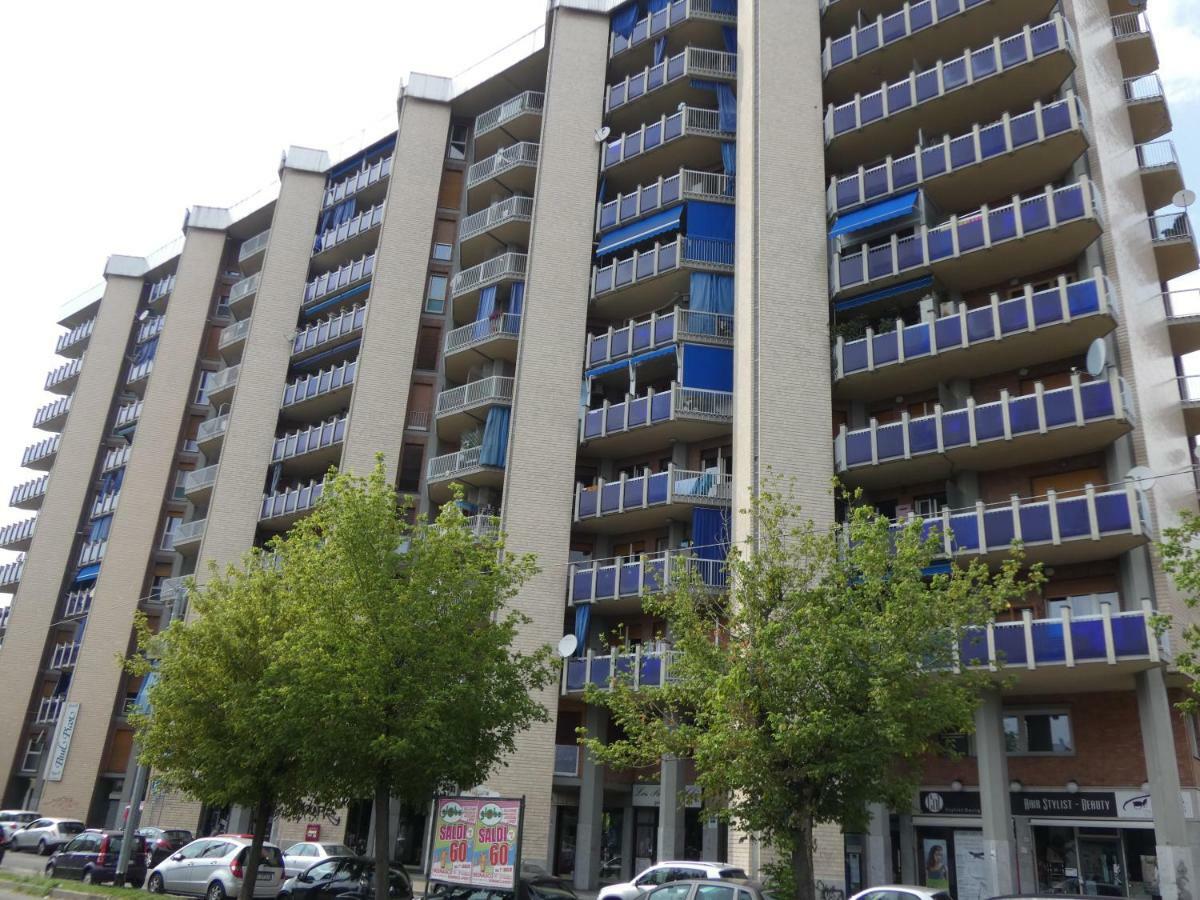 Metro Apartment Collegno Exterior foto